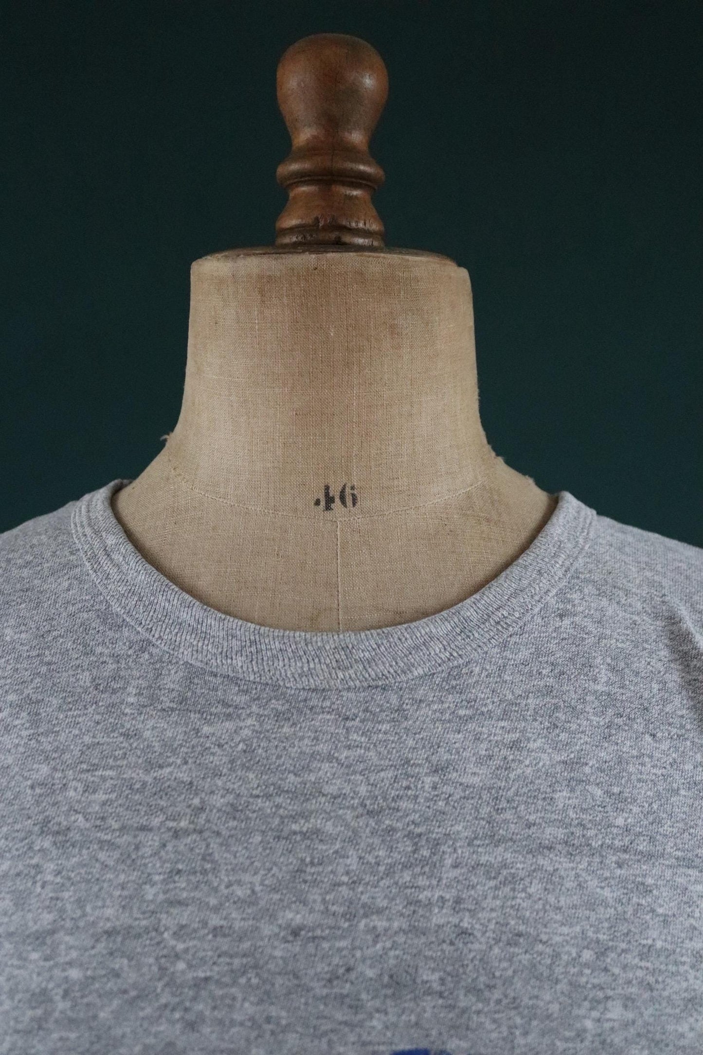 Vintage 1980s 80s Champion 50/50 cotton rayon grey heather marl t shirt 37” chest sports sportswear made in USA
