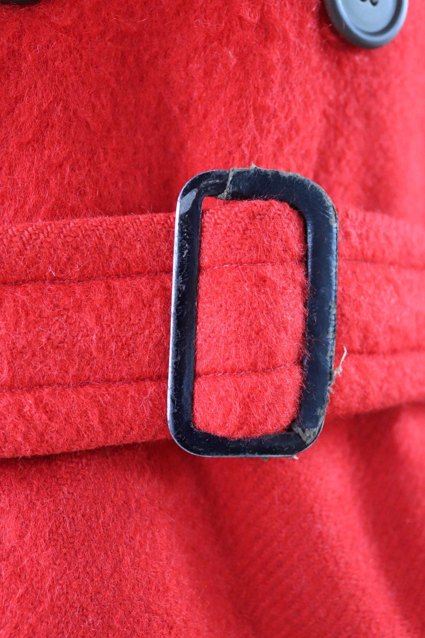 Vintage 1940s 40s 1950s 50s Hudsons Bay red black stripe wool winter mackinaw coat jacket belted double breasted Canada 48" 4 point blanket