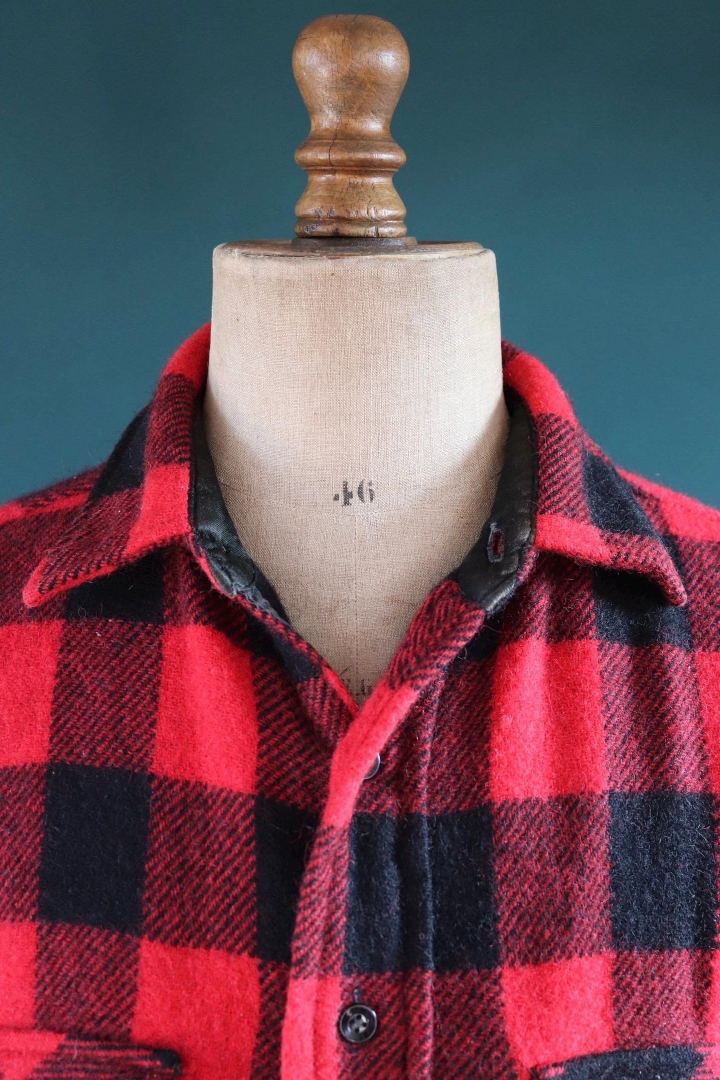Vintage 1960s 60s 1970s 70s red black buffalo plaid thick wool shirt Penneys Towncraft 51” chest hunting camping workwear hunting logger