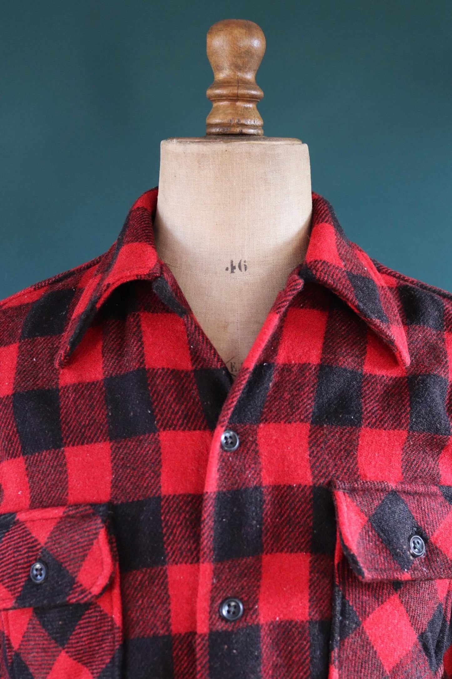 Vintage 1960s wool workwear shirt - red black buffalo plaid - Soo Wool - 39” chest - hunting camping