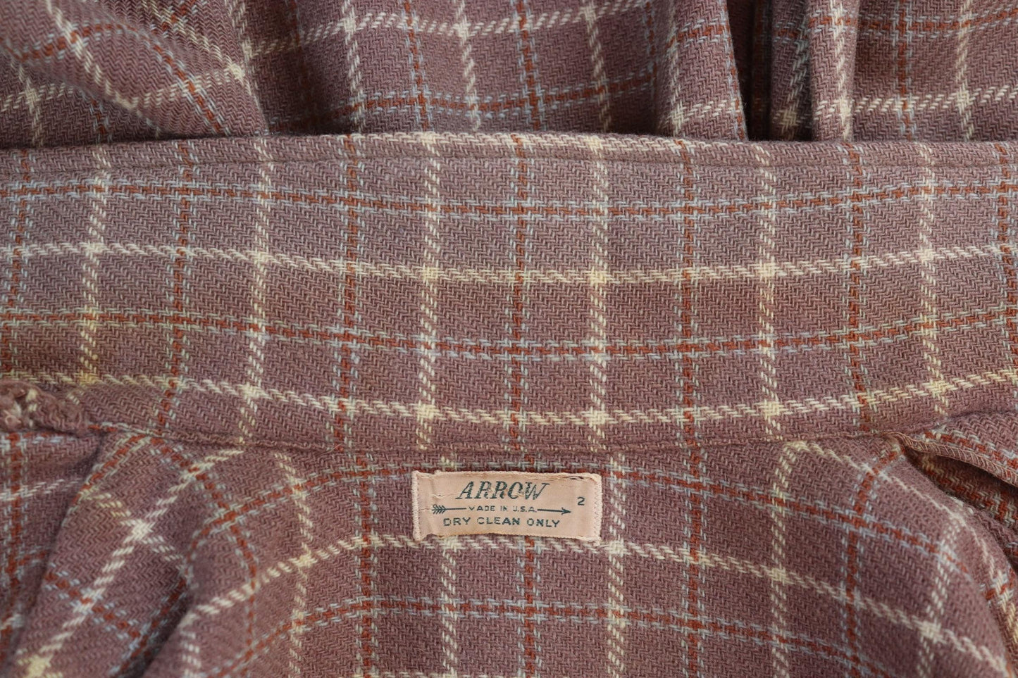 Vintage 1940s 40s Arrow brown lavender heather wool plaid checked shirt 46” chest swallowtail collar