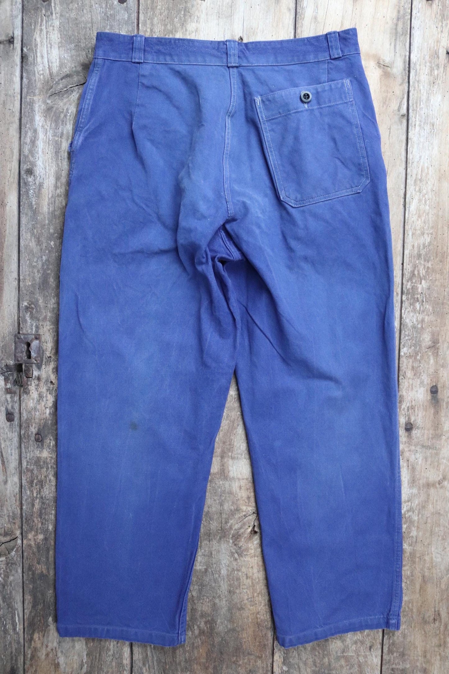 Vintage French workwear trousers pants indigo cotton twill 1940s 1950s work chore 32” x 27”