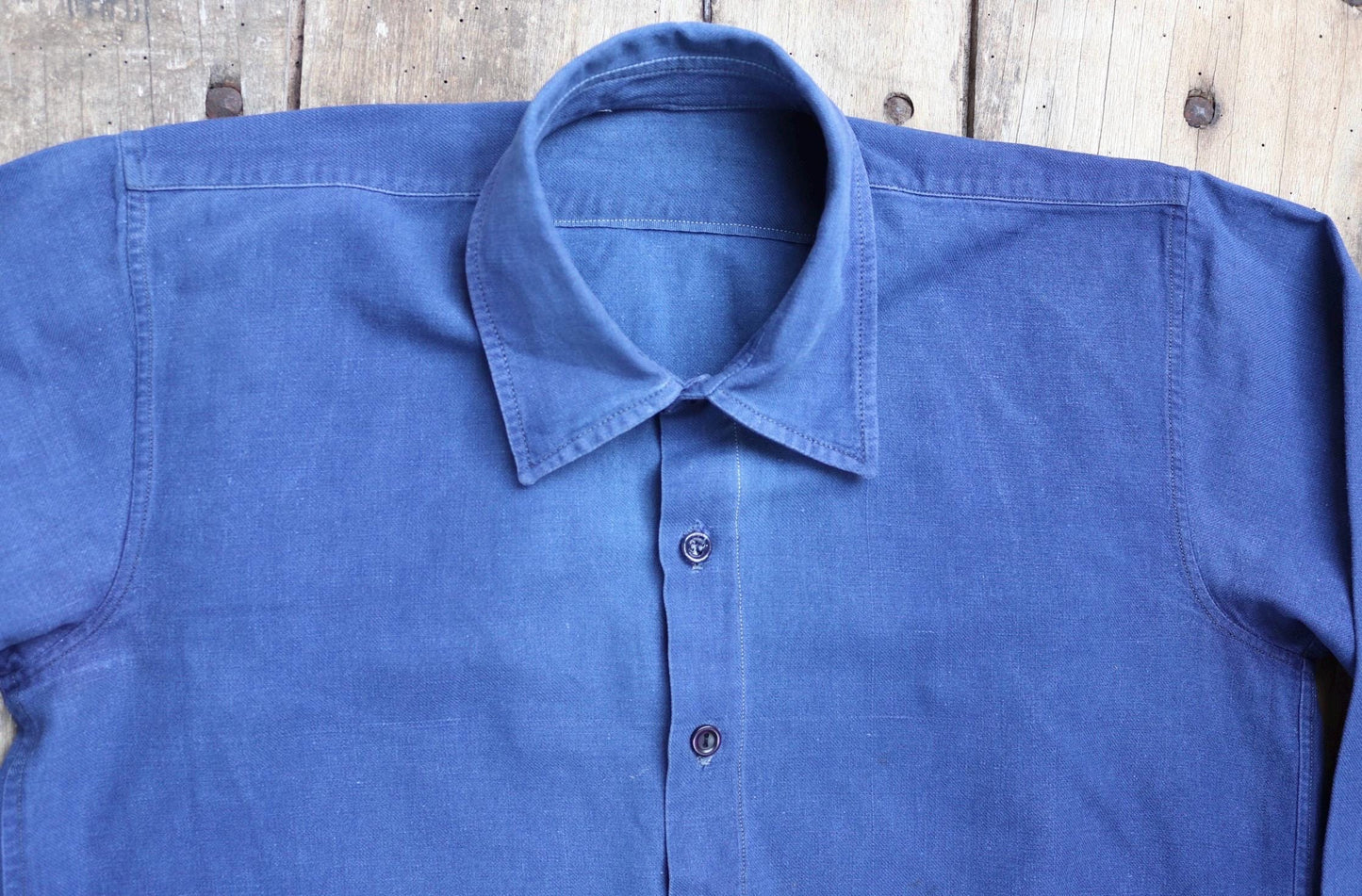 Vintage French workwear shirt 1940s indigo blue cotton work smock pop over 40” chest chore sun faded