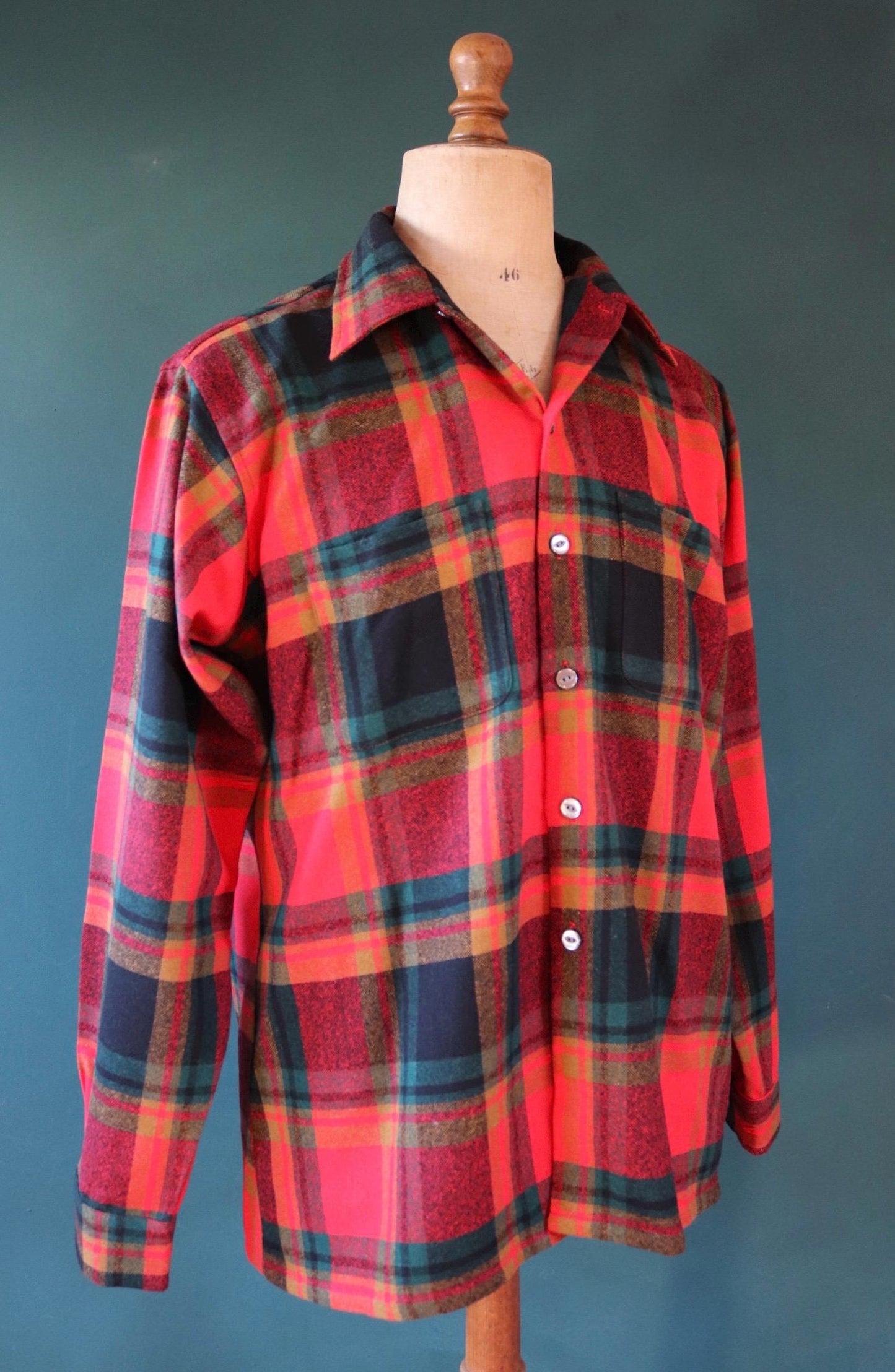 Vintage 1960s 60s 1970s 70s Puritan plaid checked red green field camp shirt hiking camping wool 48” chest logger workwear