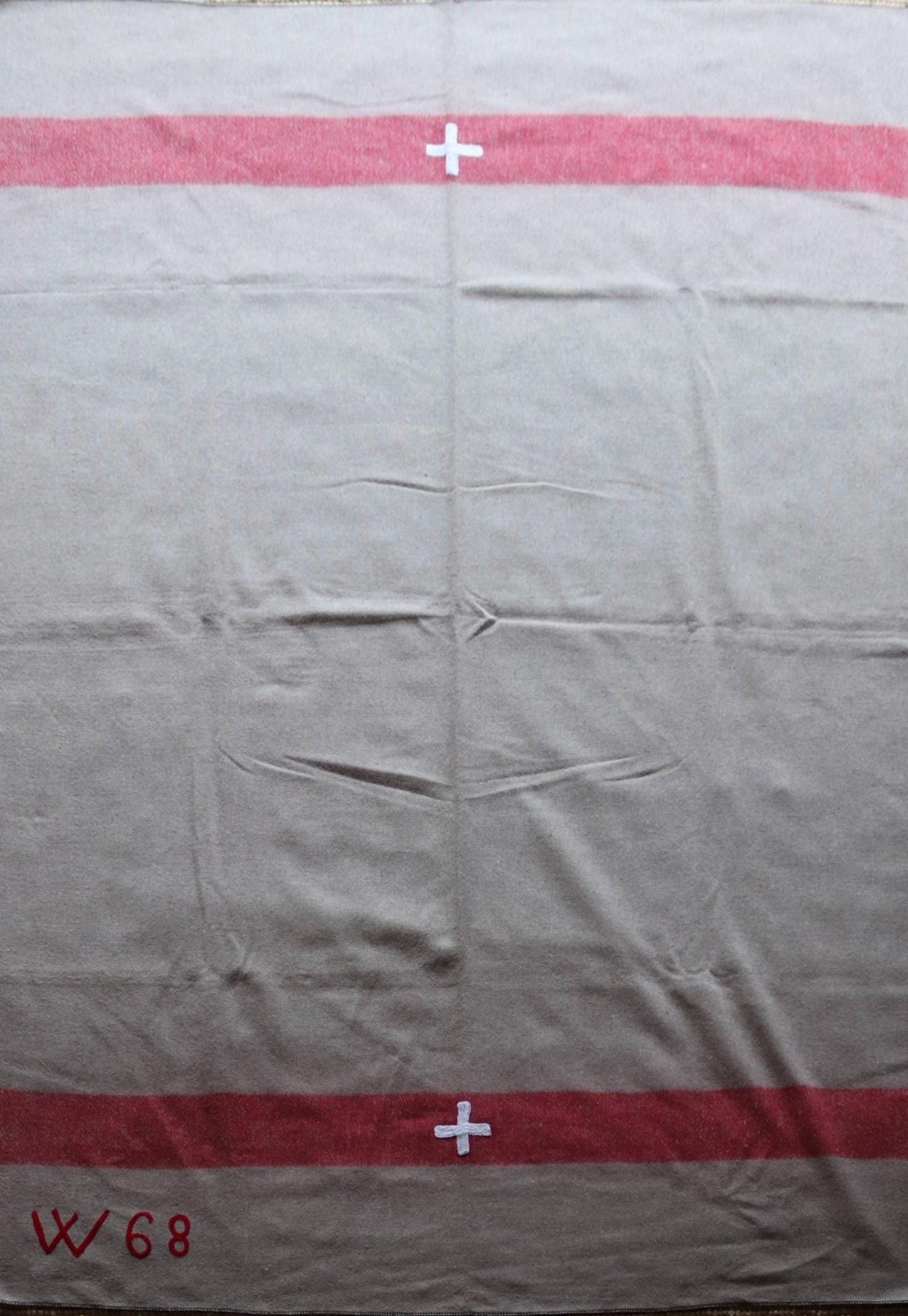 Vintage 1960s 60s Swiss army military rug blanket wool taupe red striped chain stitched log cabin camping sofa throw bed picnic