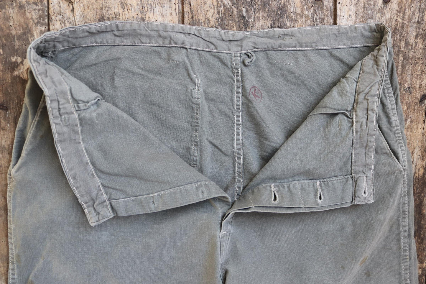Vintage 1950s 50s 1960s 60s Swedish military cotton twill utility field trousers pants workwear work chore 41” x 30”