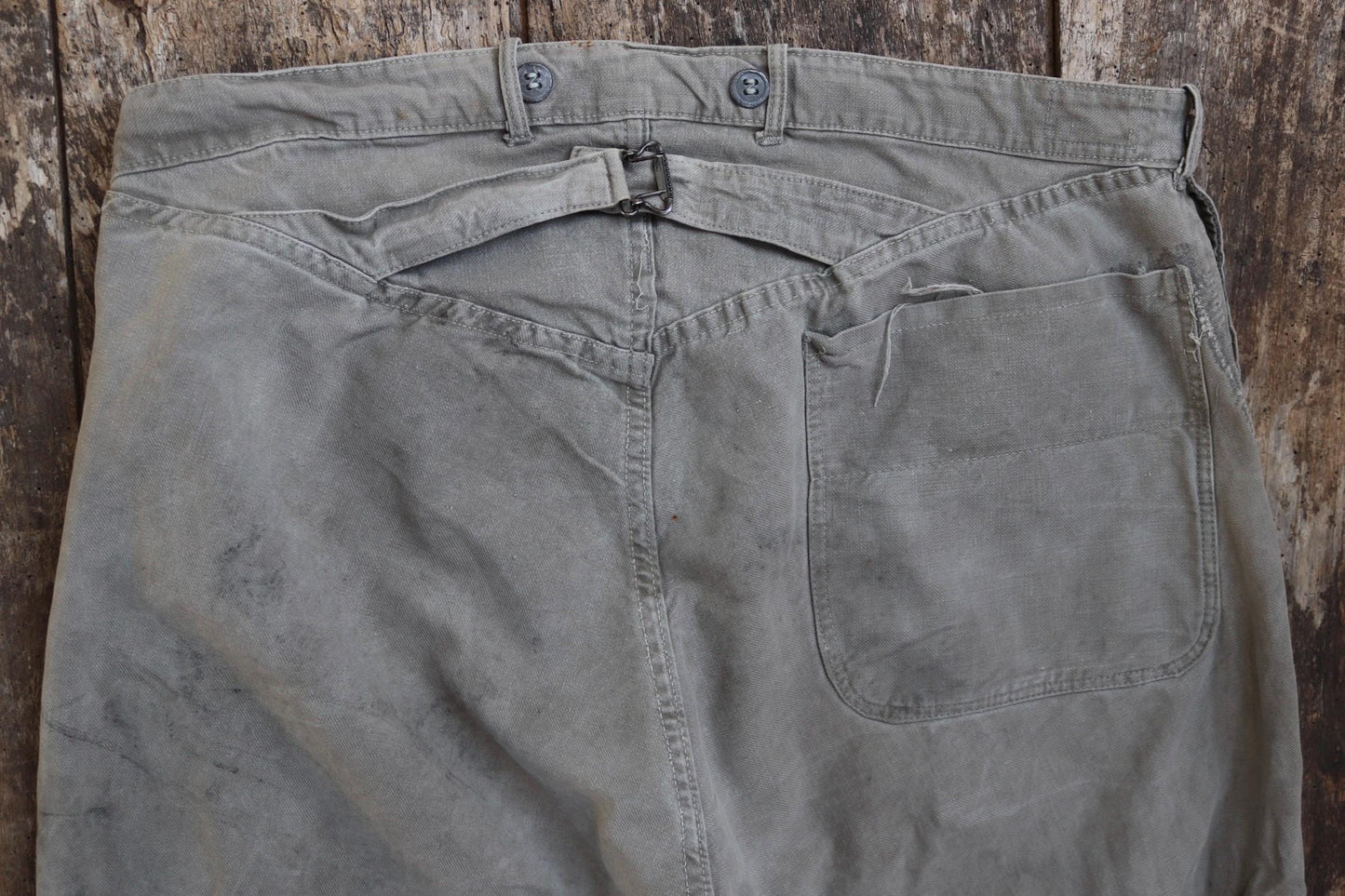 Vintage 1940s 1950s Swedish workwear trousers - military utility pants - buckle back - 36” x 31”