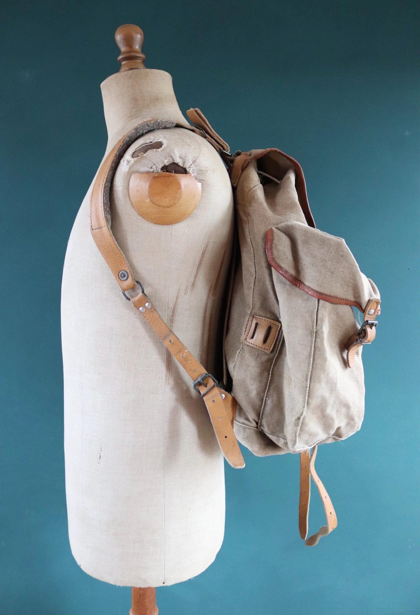 Vintage 1950s 50s French army military Lafuma khaki green rucksack backpack leather cotton canvas camping gear hiking metal frame