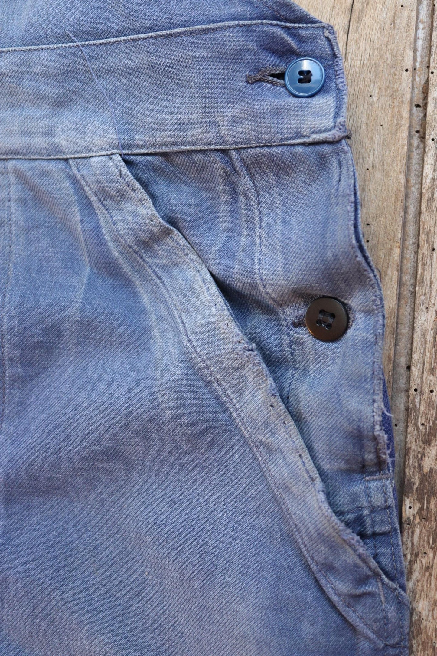 Vintage French blue workwear overalls dungarees 1950s sun faded cotton twill work chore 40” x 26” darned repaired