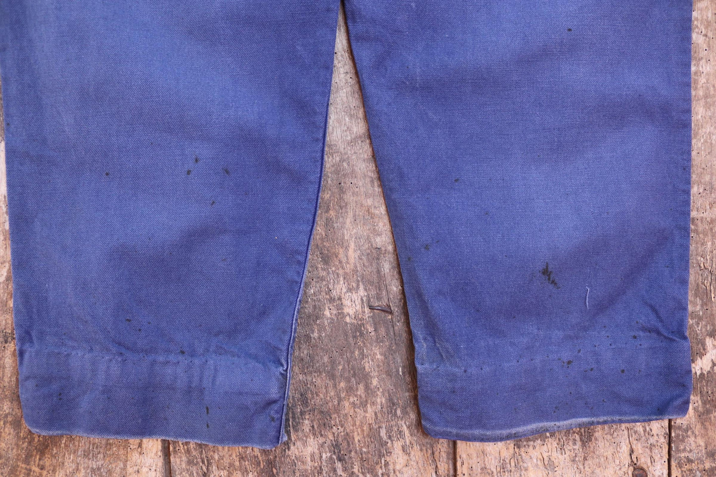 Vintage French blue workwear overalls dungarees 1950s sun faded cotton twill work chore 40” x 26” darned repaired
