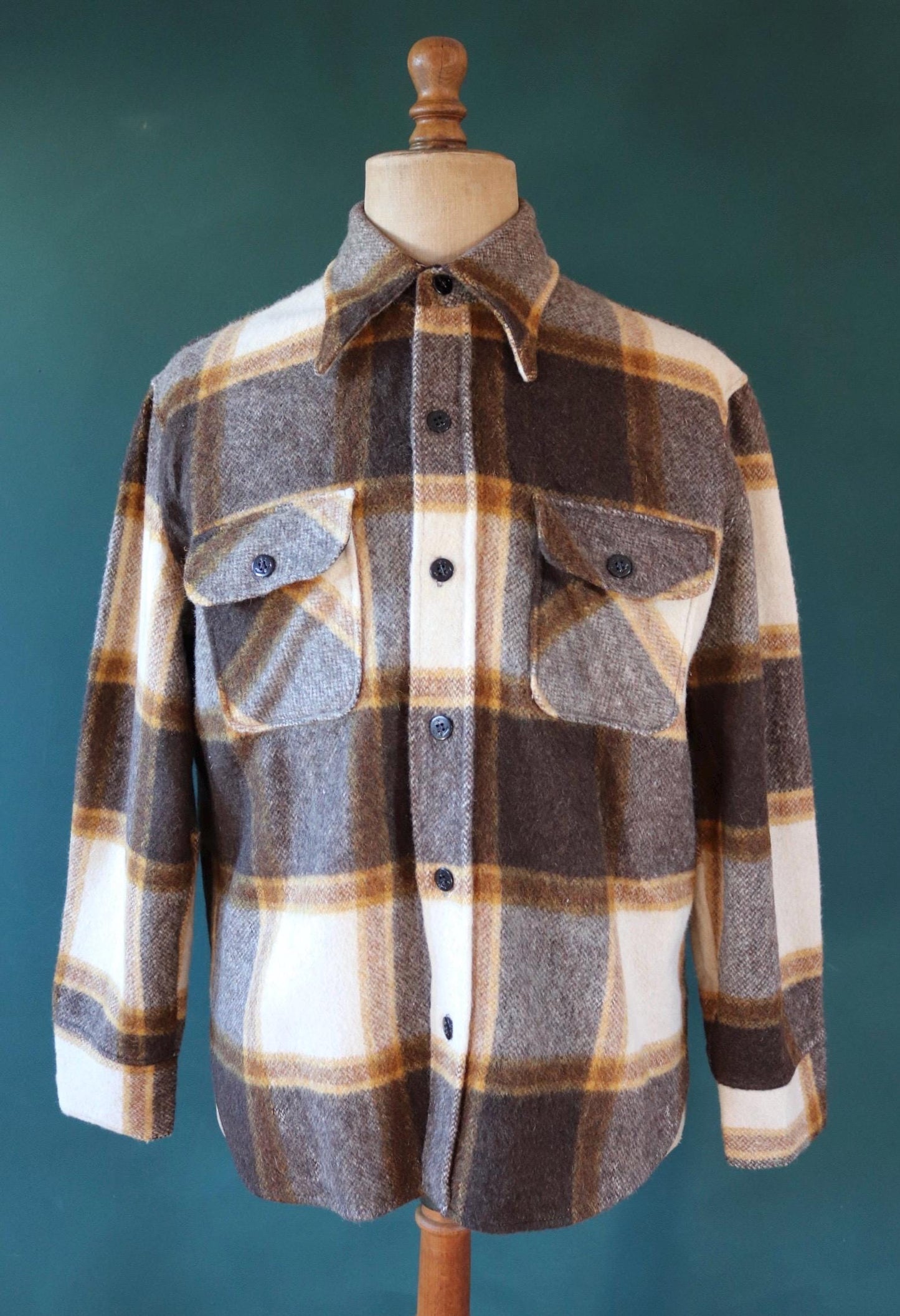 Vintage 1970s 70s his plaid checked cream brown camp shirt hiking camping CPO thick wool 48” chest logger workwear