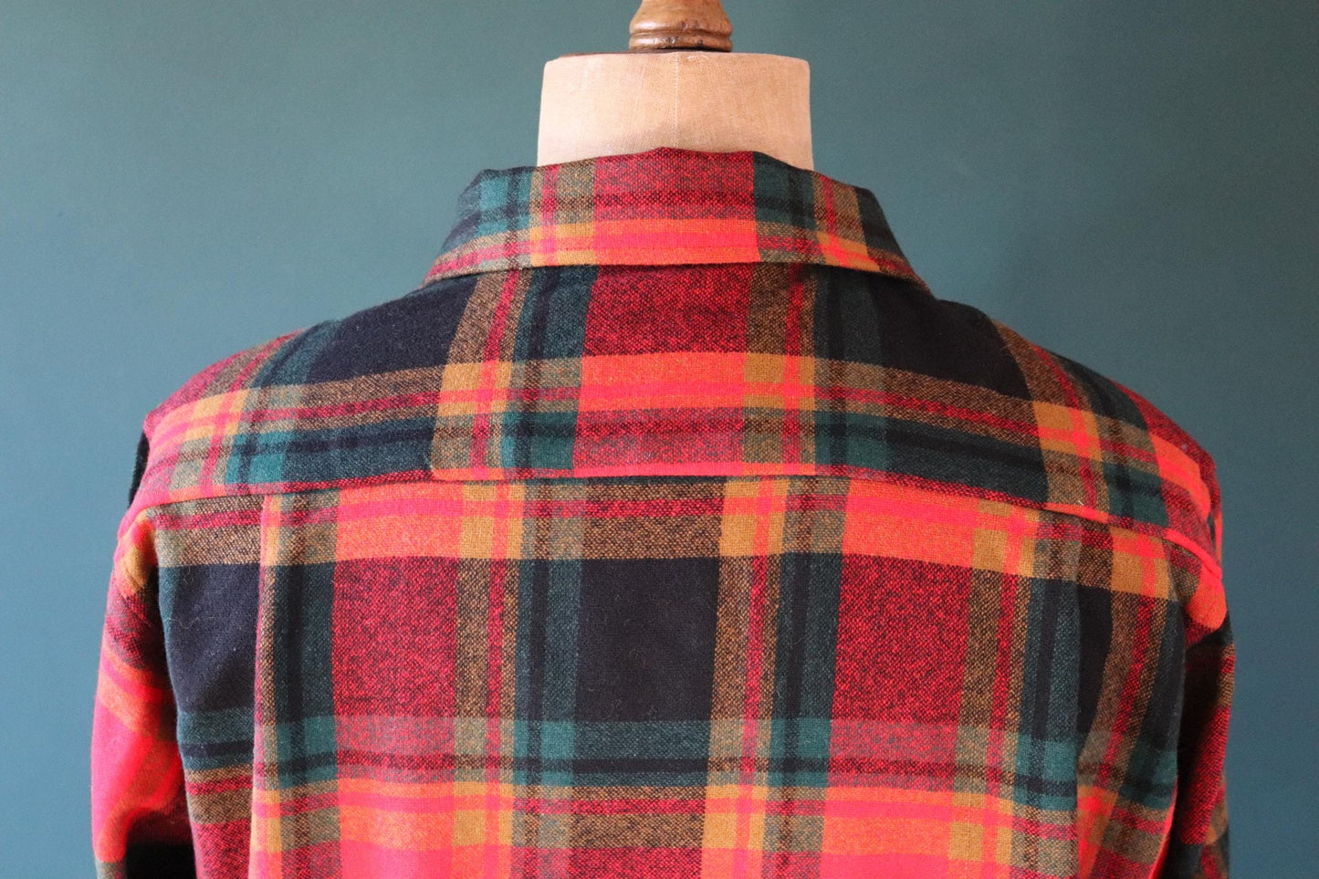 Vintage 1960s 60s 1970s 70s Puritan plaid checked red green field camp shirt hiking camping wool 48” chest logger workwear