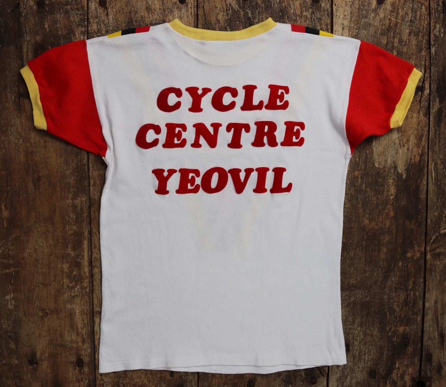 Vintage 1970s Raleigh cycling t shirt - 36" chest - made in England - mod top - Tour de France
