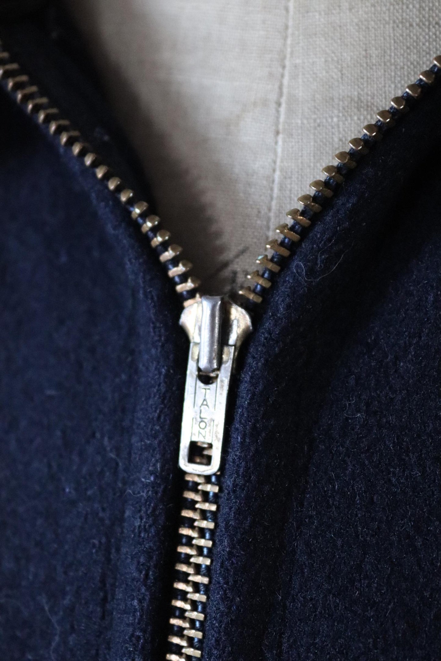 Vintage 1950s 50s Sears Hercules midnight navy blue wool half belt jacket Talon zipper 44” chest car coat