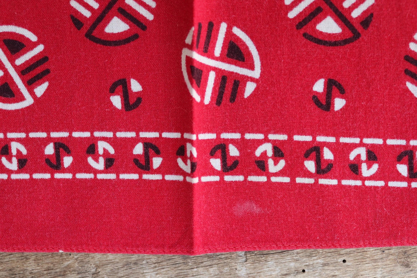 Vintage 1960s 60s turkey red printed bandana pocket square neckerchief cotton color colour fast workwear RN 13960