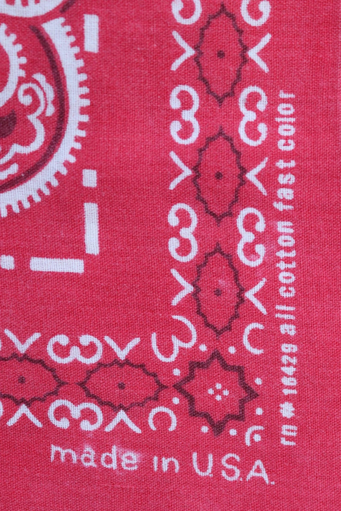 Vintage 1970s 70s turkey red printed bandana pocket square neckerchief cotton color colour fast workwear RN 16429