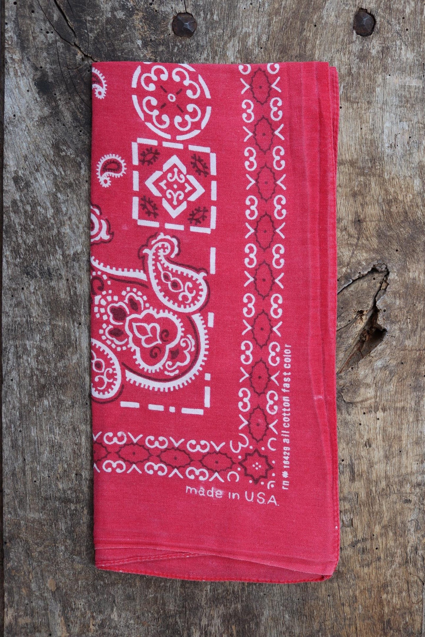 Vintage 1970s 70s turkey red printed bandana pocket square neckerchief cotton color colour fast workwear RN 16429
