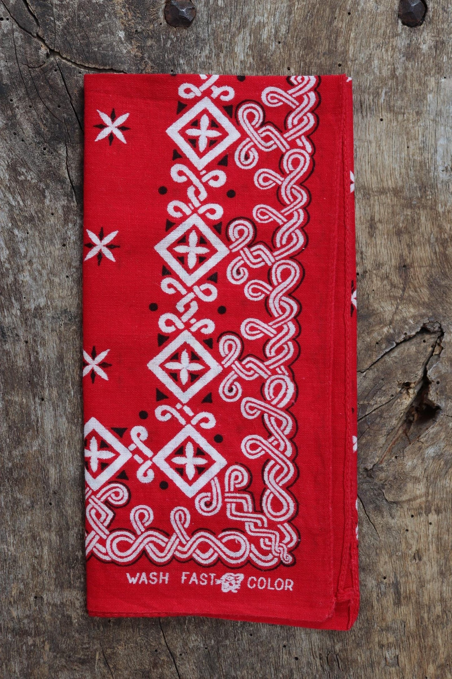 Vintage 1960s red cotton bandana - tiger head - workwear neckerchief - WPL 9939 - Western cowboy - made in USA