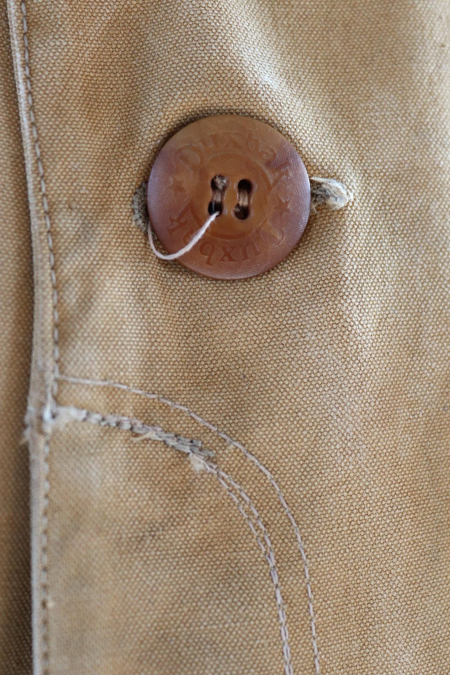 Vintage 1930s Duxbak Utica hunting jacket work workwear chore tan brown duck cotton canvas shooting American 50” chest