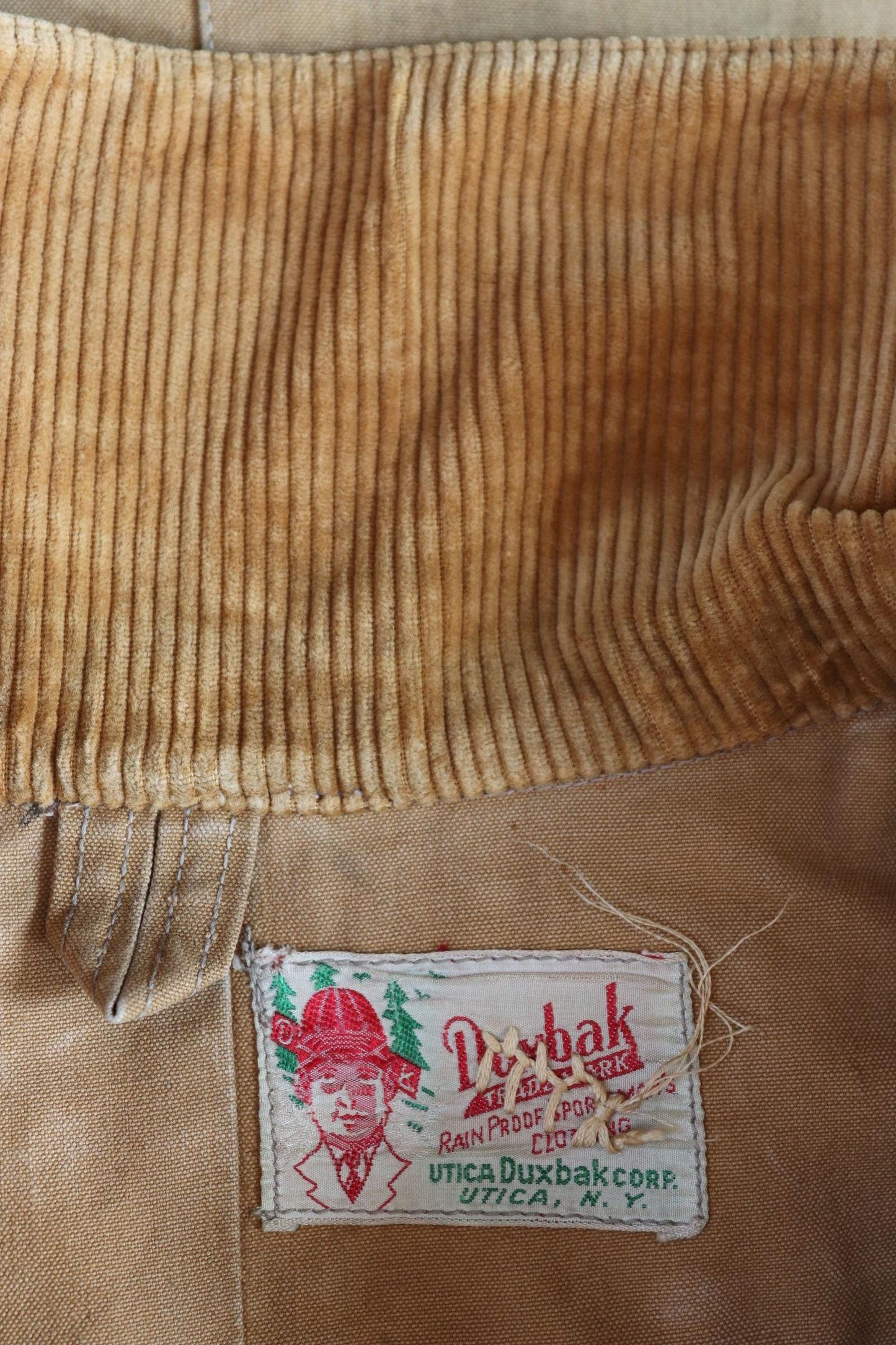 Vintage 1930s Duxbak Utica hunting jacket work workwear chore tan brown duck cotton canvas shooting American 50” chest