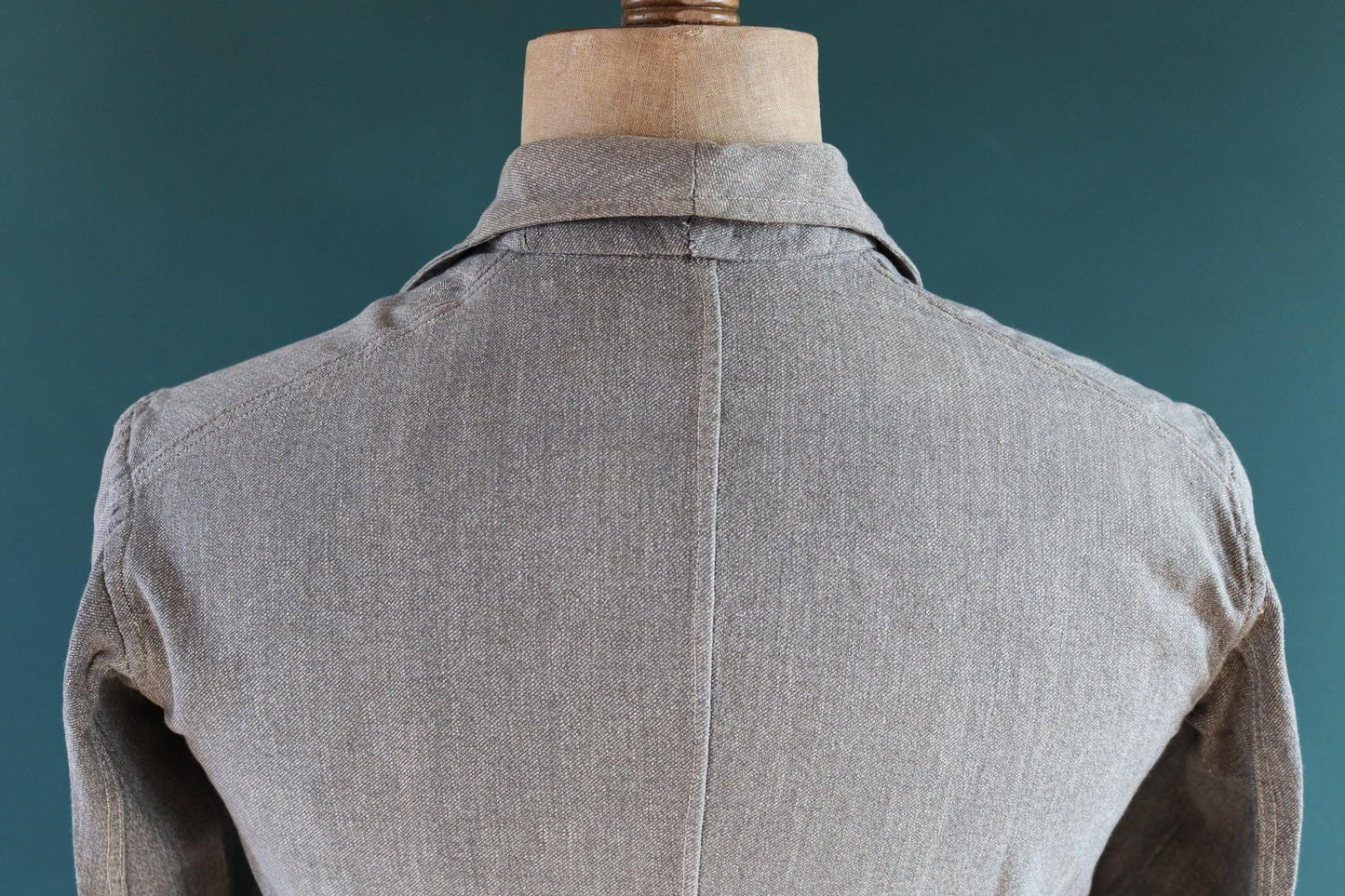 Vintage French chore jacket 1930s 1940s workwear salt pepper grey cotton work long coat overall factory machinist 39” chest repaired
