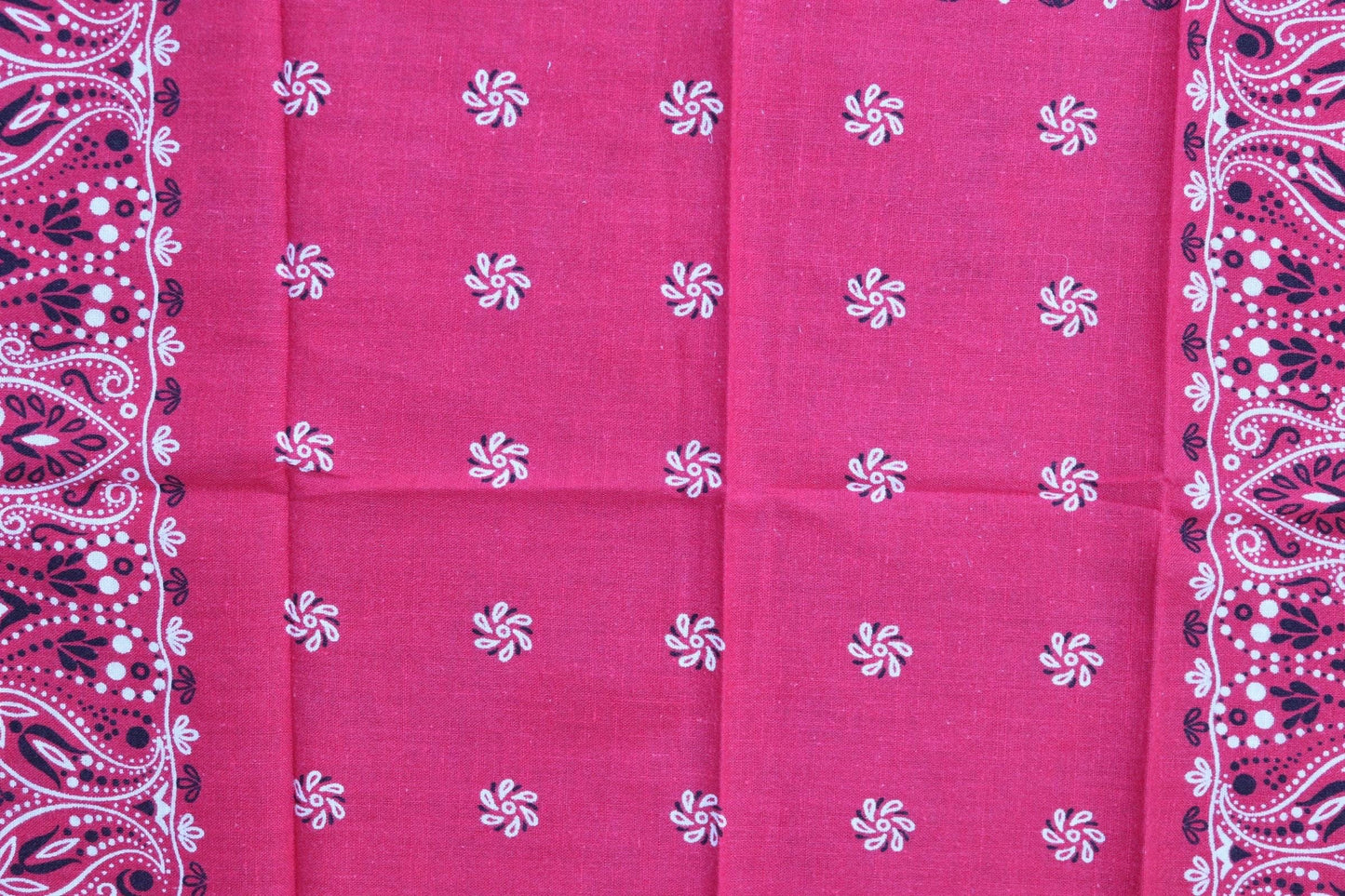 Vintage 1960s 60s turkey red printed bandana pocket square neckerchief cotton color colour fast workwear RN 14193