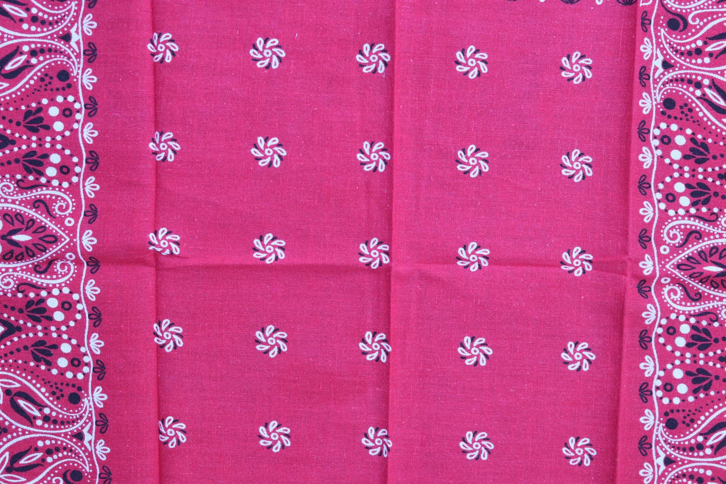 Vintage 1960s red cotton workwear bandana - printed pocket square - colorfast neckerchief - RN 14193