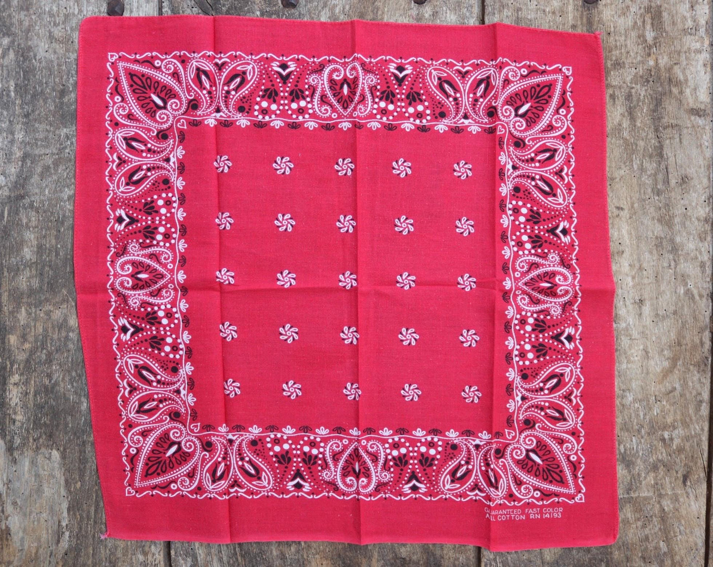 Vintage 1960s 60s turkey red printed bandana pocket square neckerchief cotton color colour fast workwear RN 14193