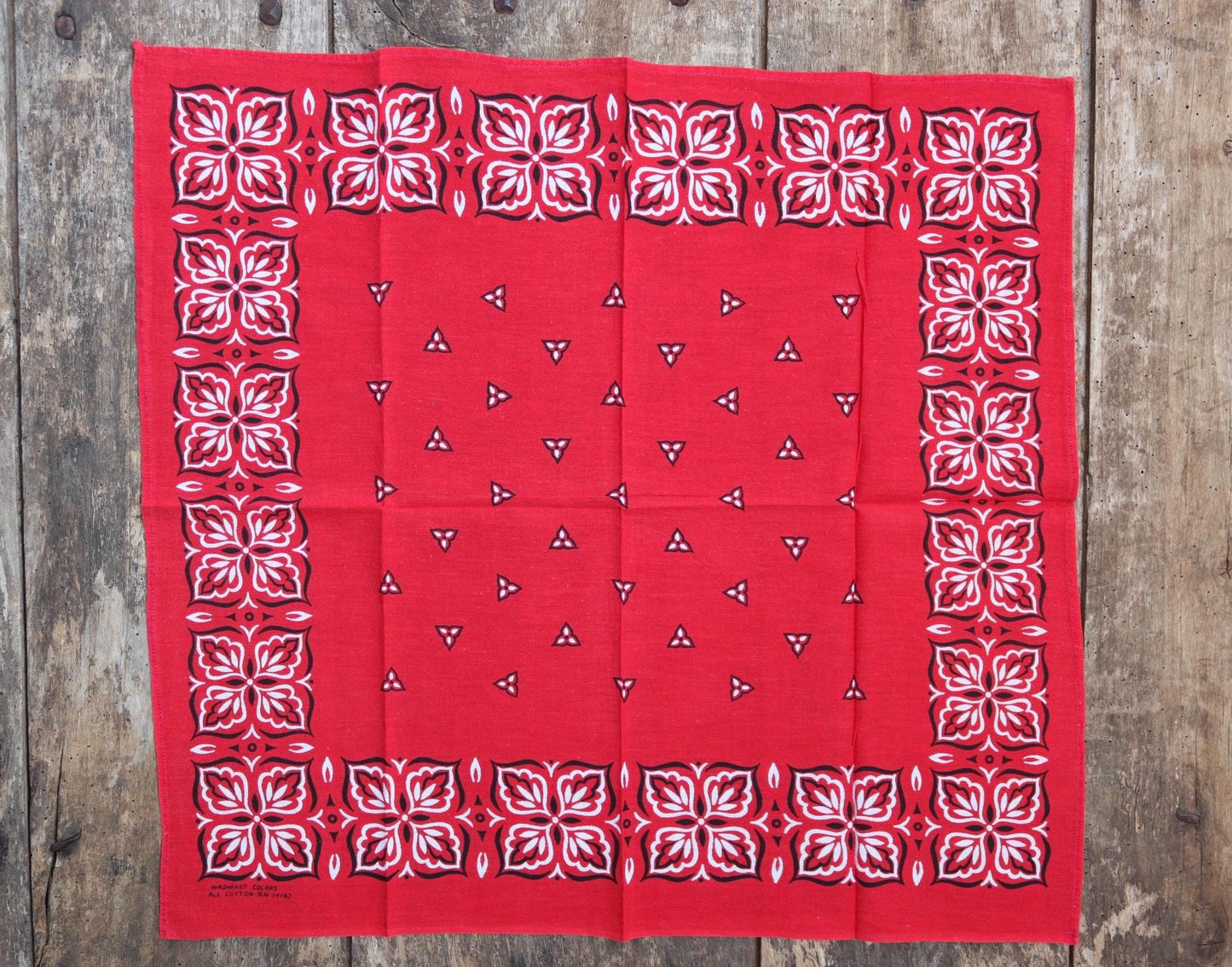 Vintage 1960s 60s turkey red printed bandana pocket square neckerchief cotton color colour fast workwear RN 14193
