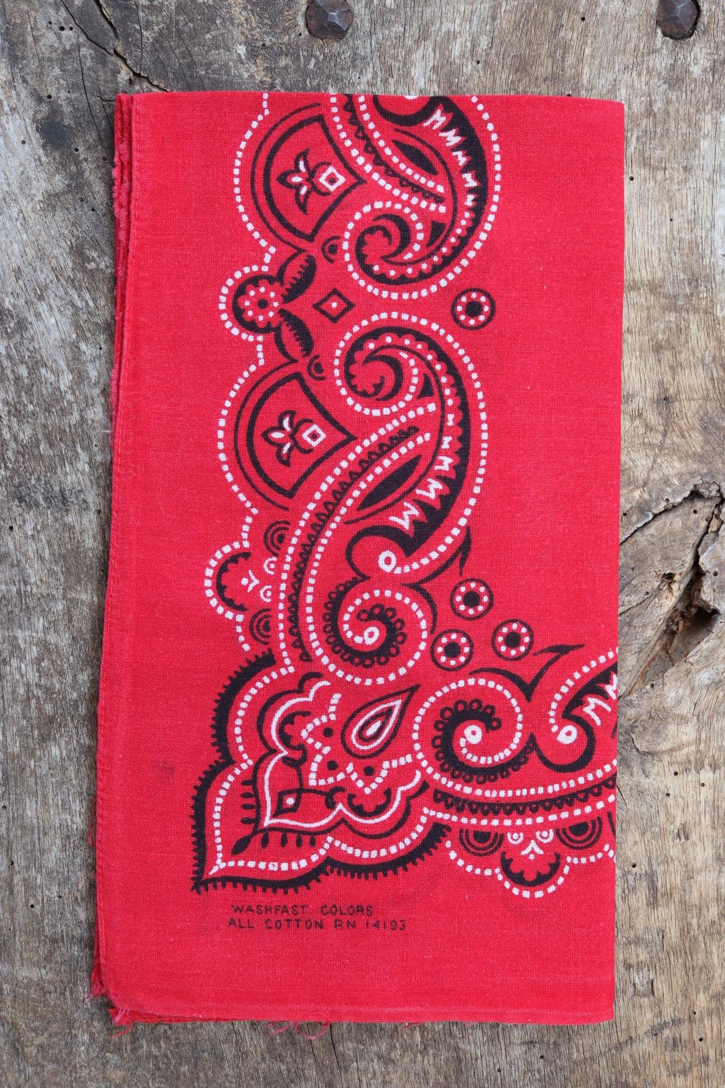 Vintage 1960s red cotton bandana - colorfast printed pocket square - workwear neckerchief - RN 14193