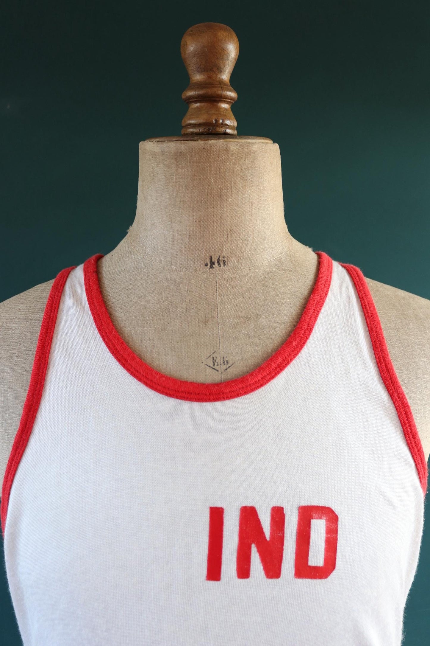Vintage 1970s 1980s vest singlet white red nylon durene 43 Mike athletics sportswear basketball 40" chest