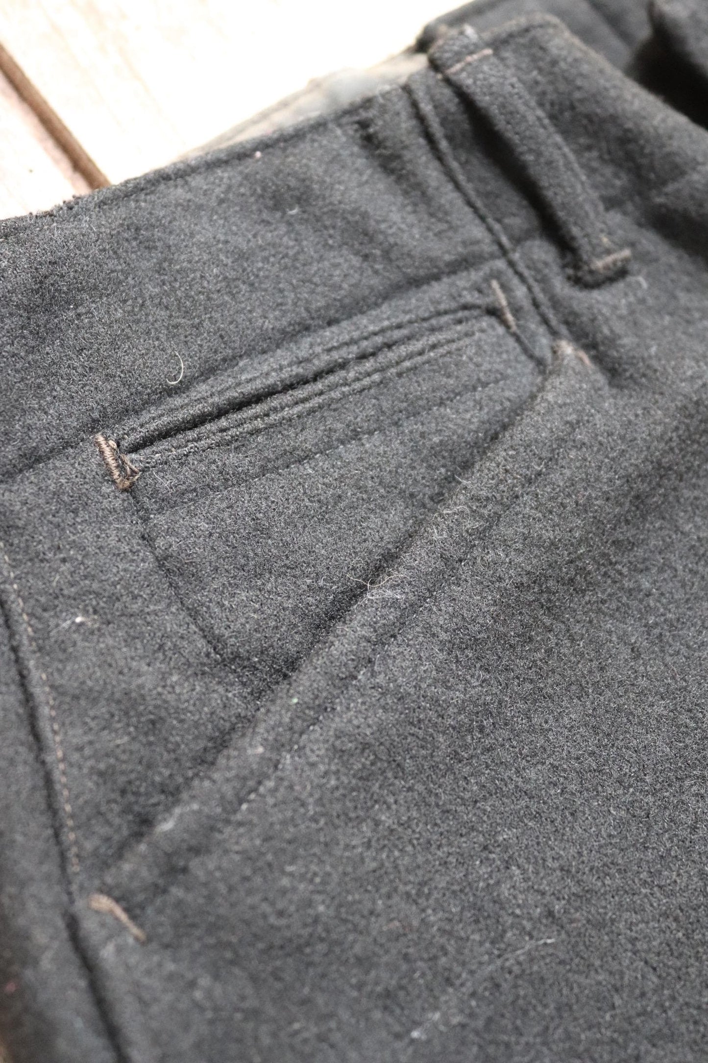 Vintage jodhpurs antique 1930s 1940s black wool riding hunting breeches britches 28” x 24”