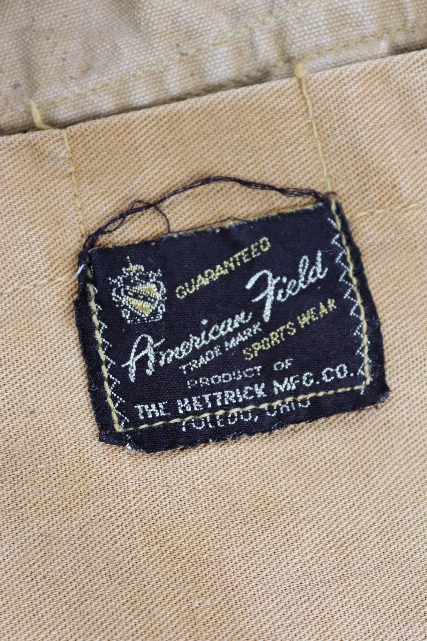 Vintage 1950s 1960s hunting jacket American Field Hettrick tan brown duck cotton canvas shooting American 49” chest workwear chore