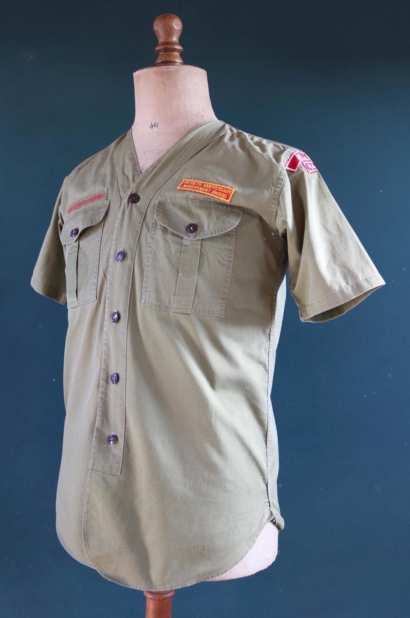 Vintage 1950s 1960s BSA shirt khaki green cotton Boy Scouts of America summer camp camping 40" chest patches