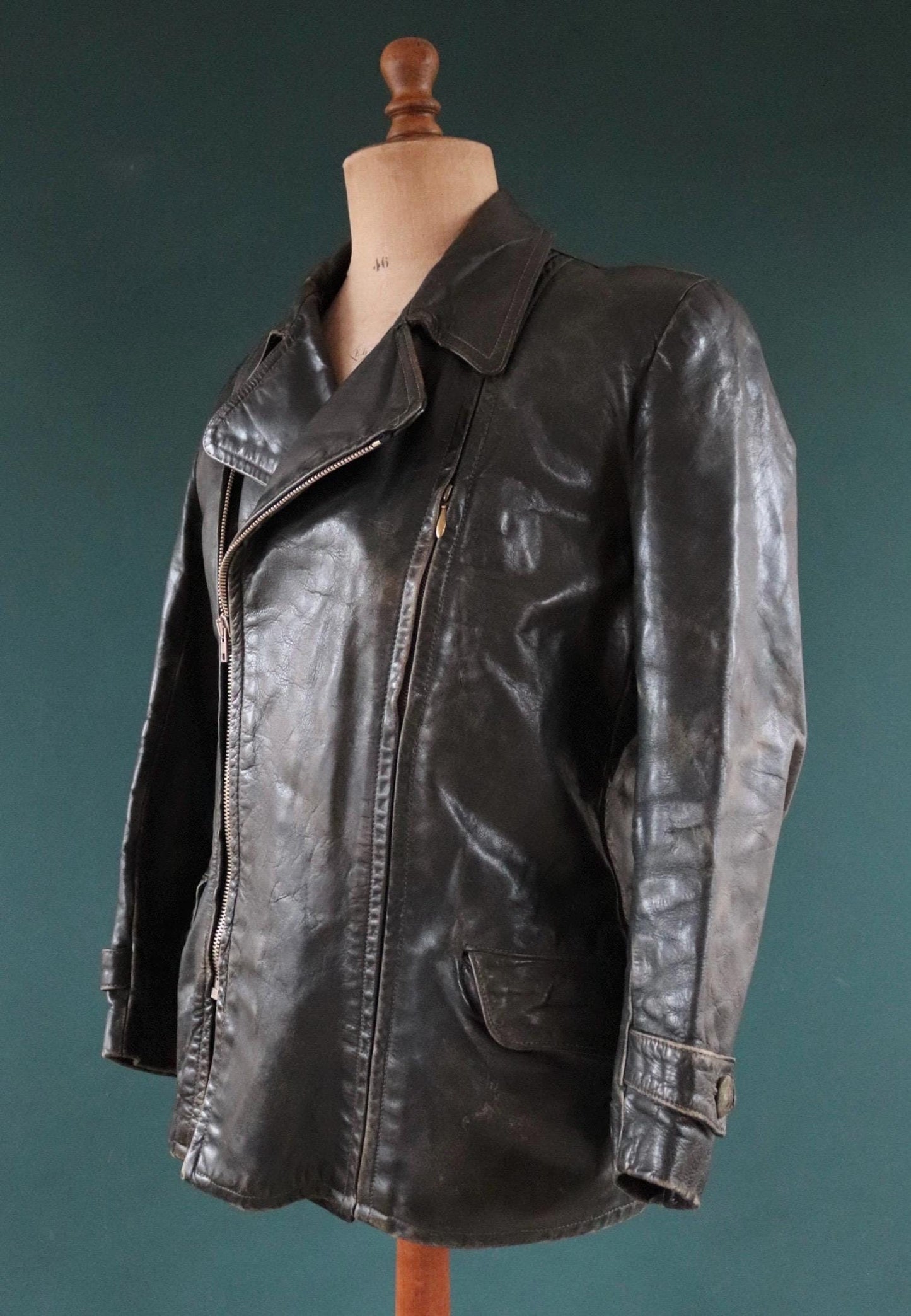 Vintage 1950s 50s 1960s 60s leather jacket German dark green horsehide biker motorcycle car coat 42” chest