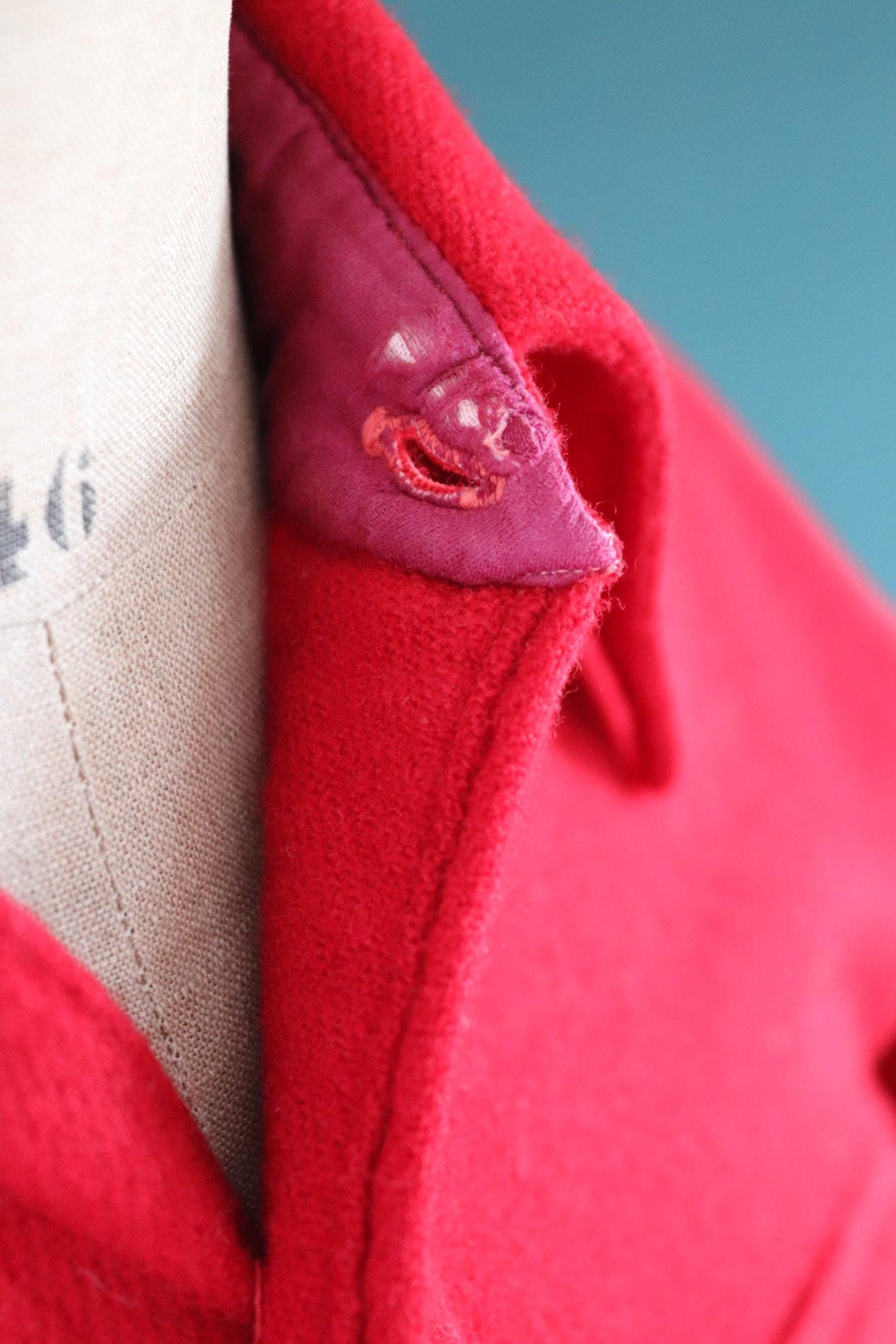 Vintage 1960s wool shirt plain red 41” chest