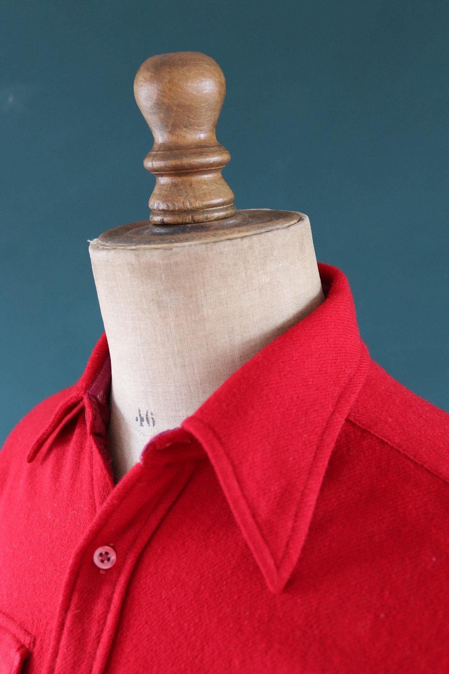 Vintage 1960s wool shirt plain red 41” chest