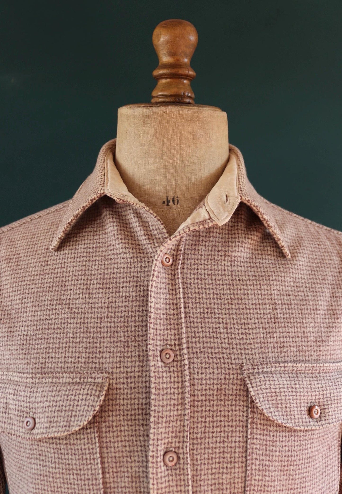 Vintage 1940s Woolrich shirt dogtooth brown hiking camping 42” chest