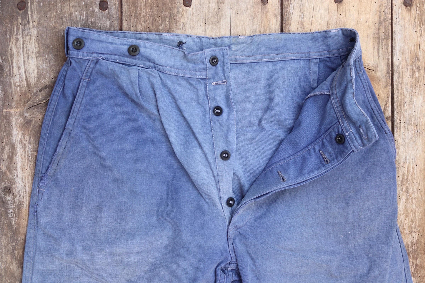 Vintage French workwear trousers pants indigo cotton twill 1960s work chore 32” x 26”