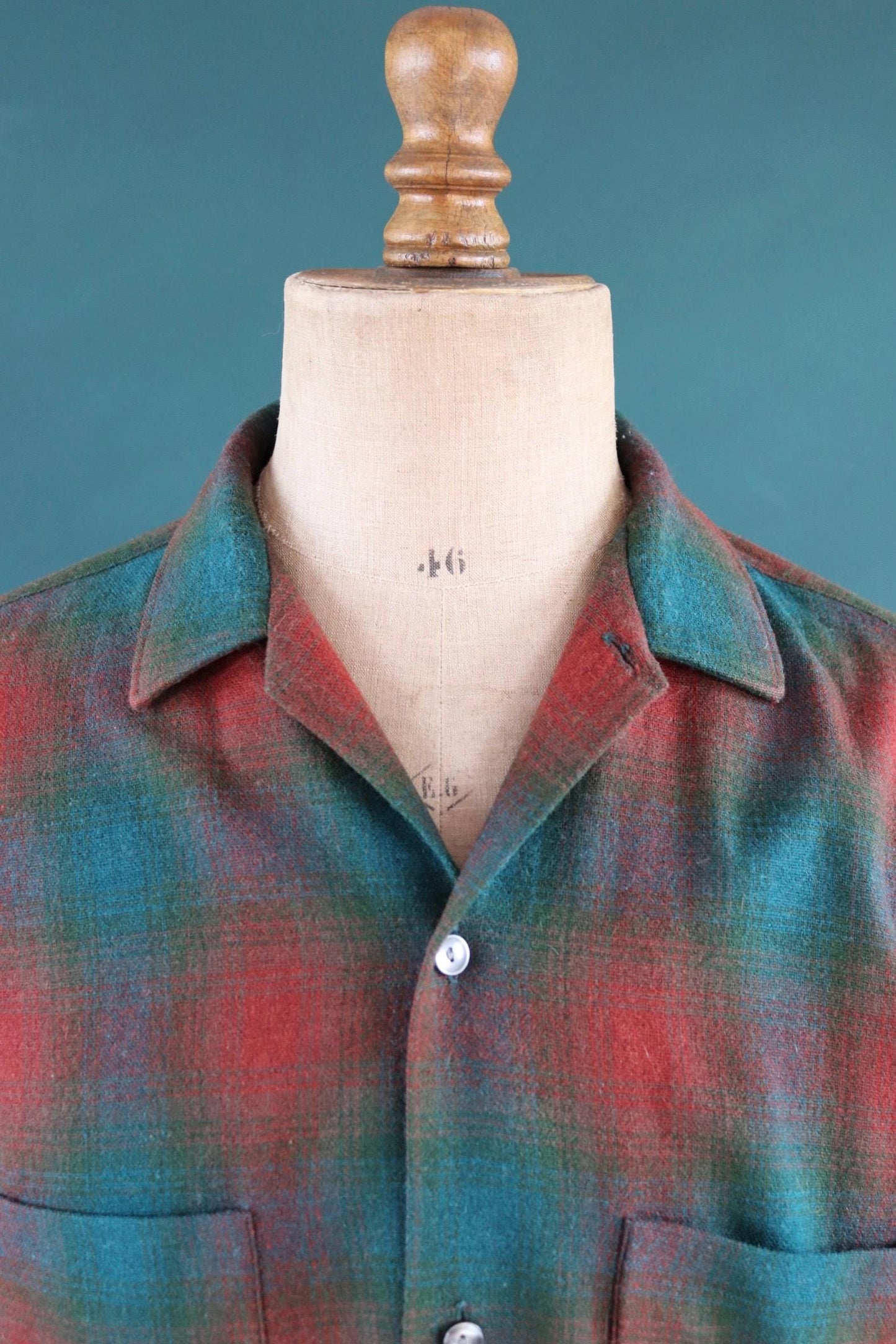 Vintage 1960s wool shadow plaid shirt brown green 46” chest loop collar