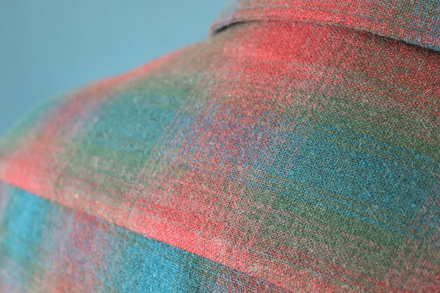 Vintage 1960s wool shadow plaid shirt brown green 46” chest loop collar