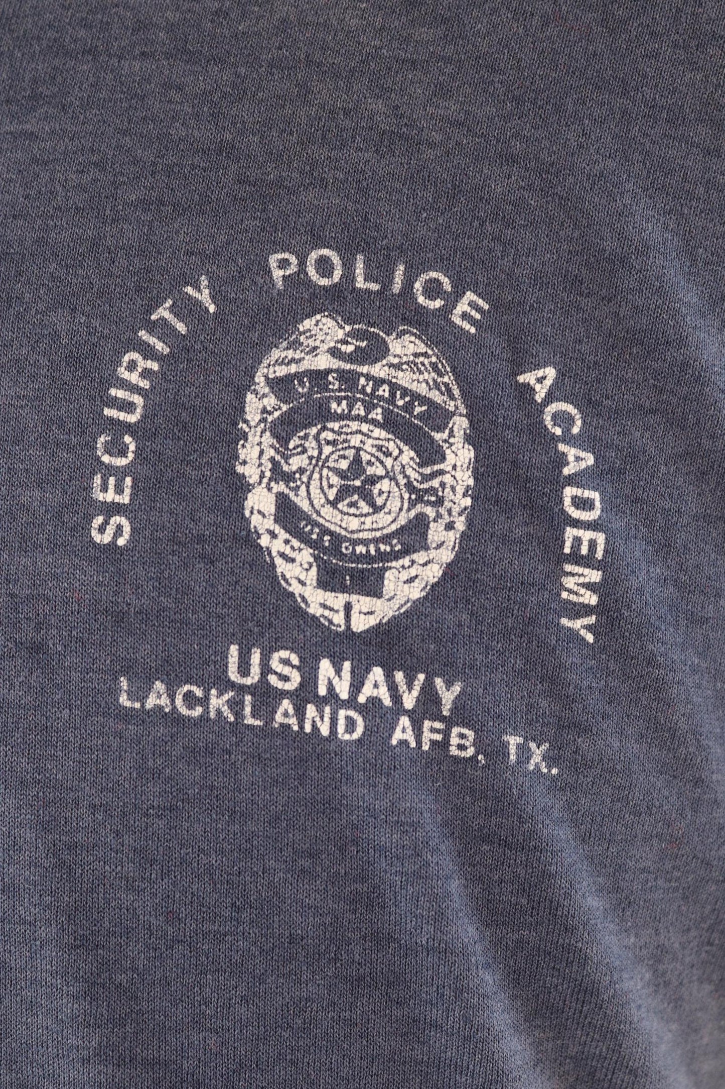 Vintage 1980s USN t shirt - US Navy Academy print - 41” chest - military sportswear - made in USA