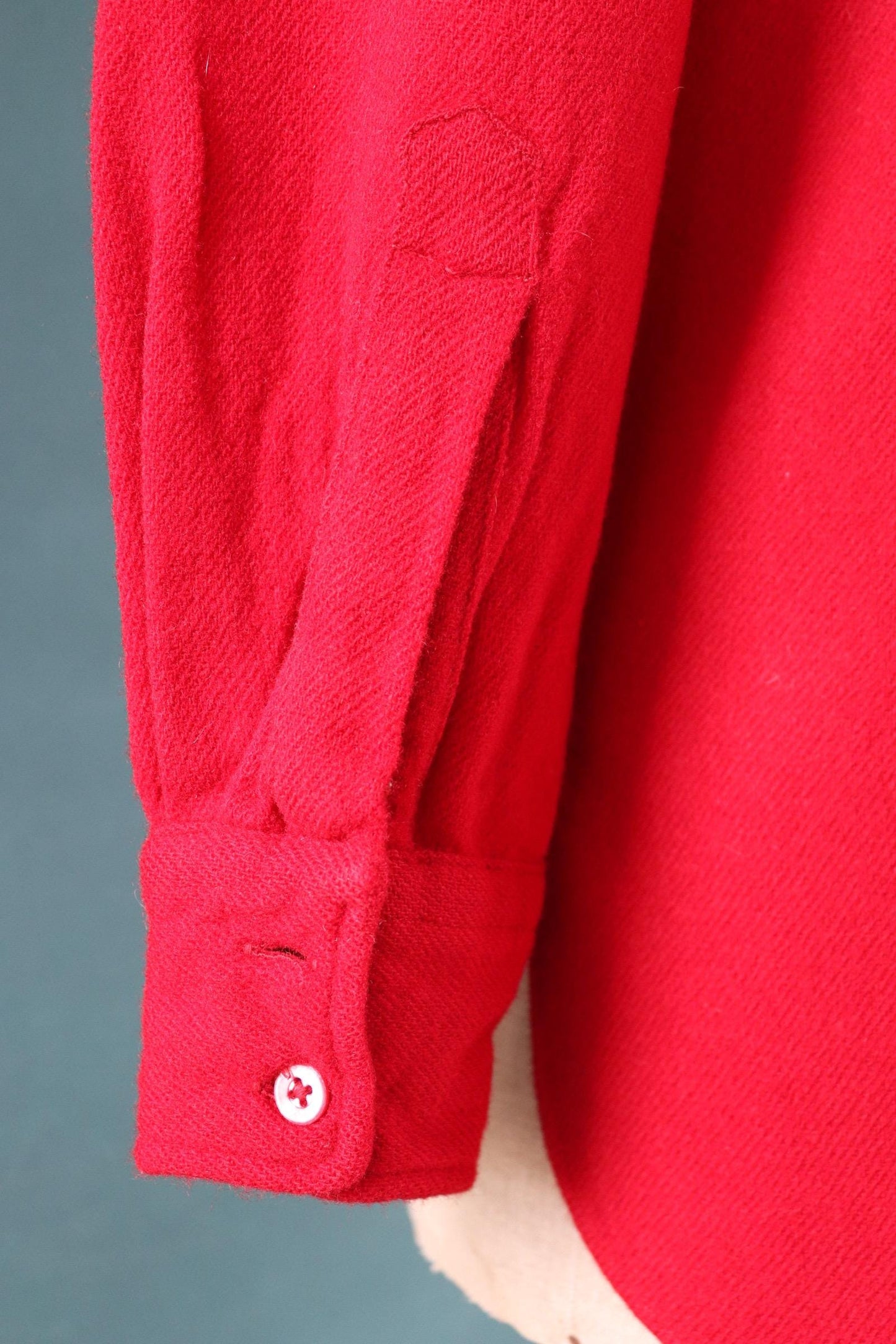 Vintage 1960s wool shirt plain red 41” chest