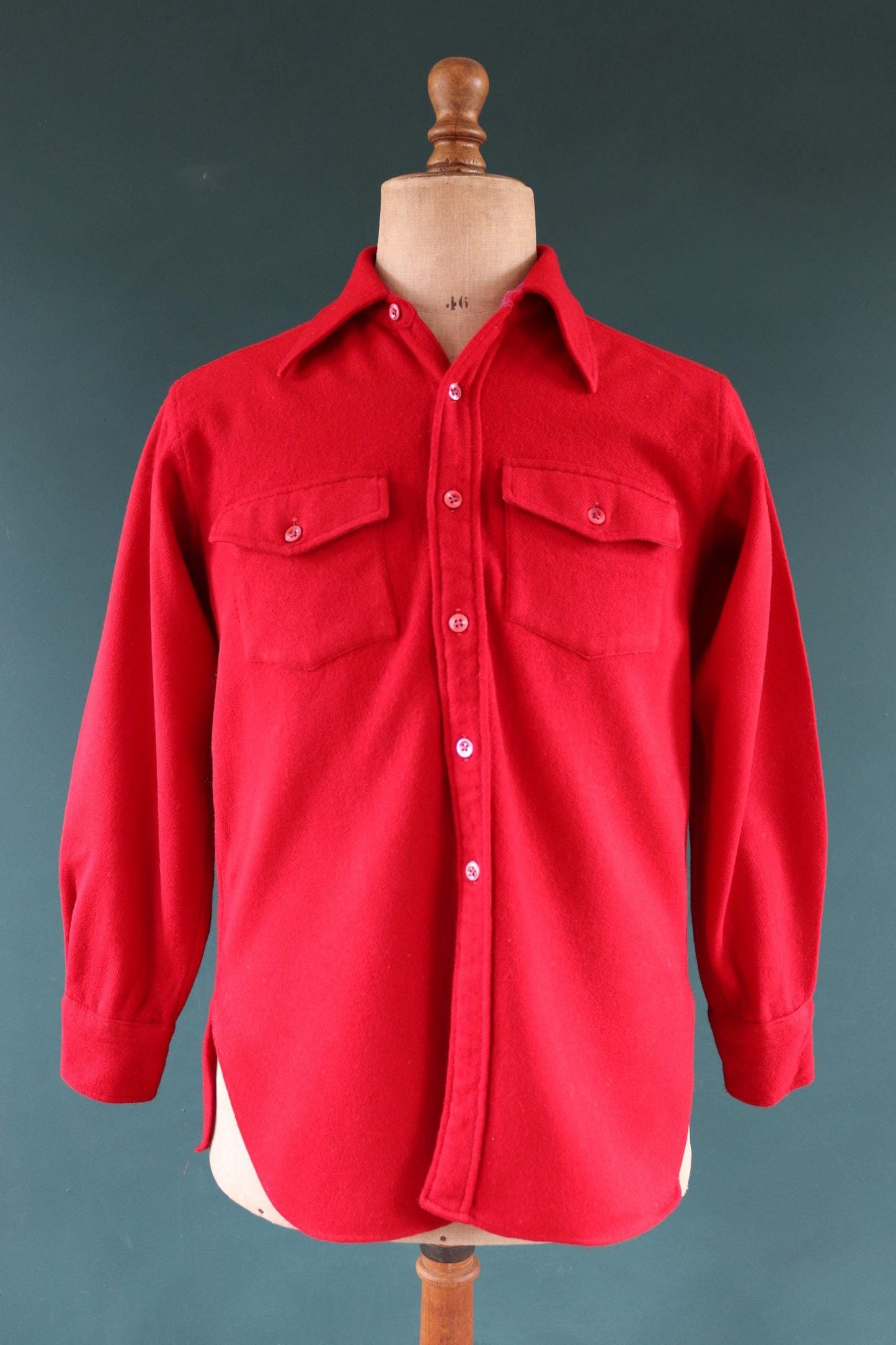 Vintage 1960s wool shirt plain red 41” chest