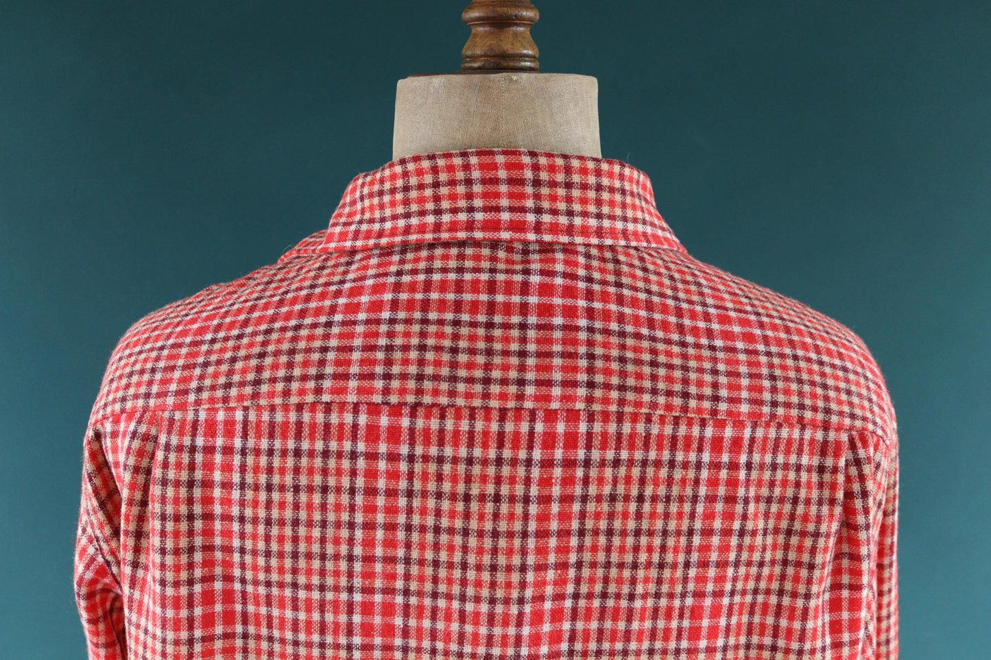 Vintage 1960s wool shirt red burgundy plaid 1970s 49” chest loop collar