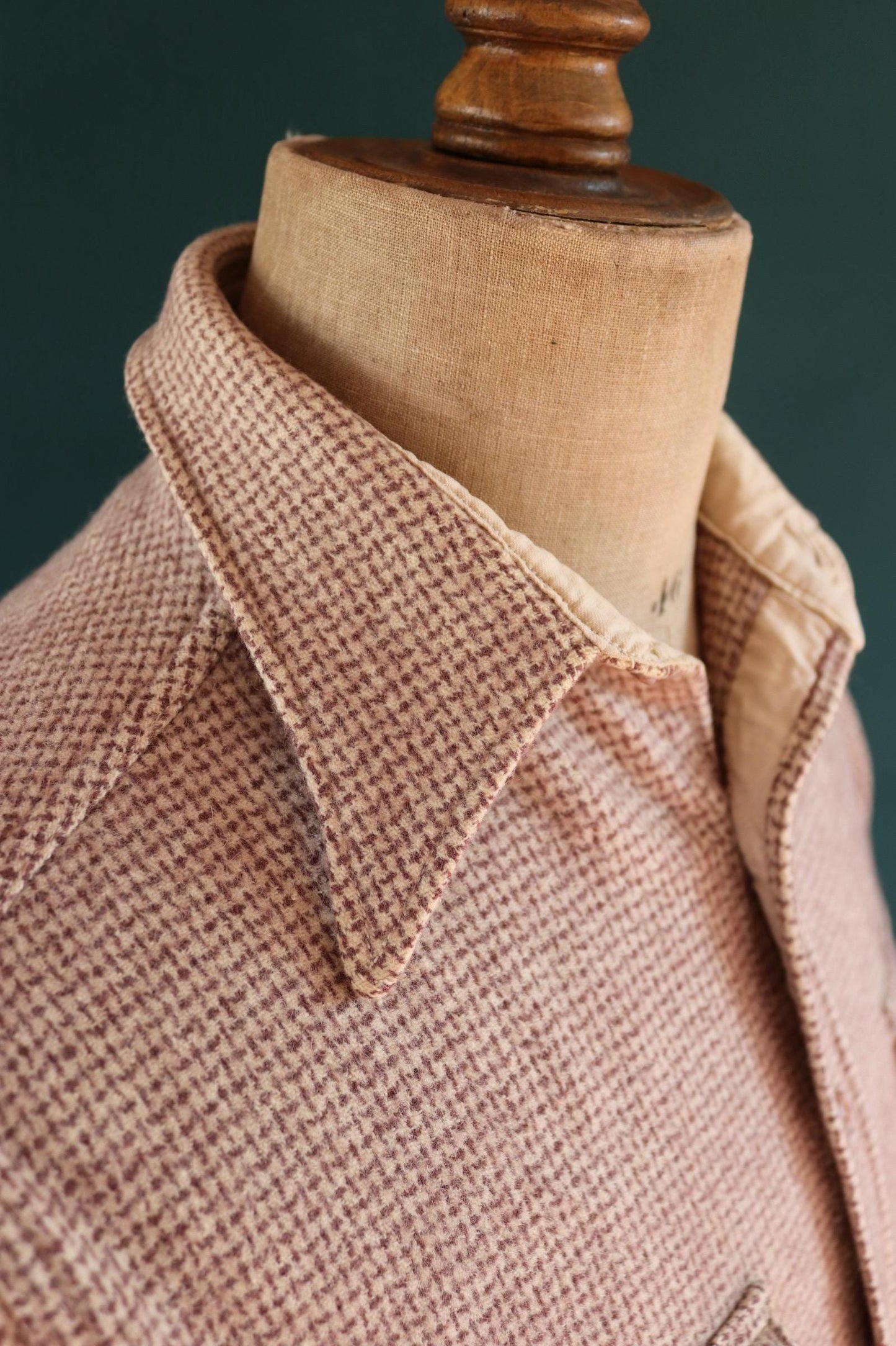 Vintage 1940s Woolrich shirt dogtooth brown hiking camping 42” chest