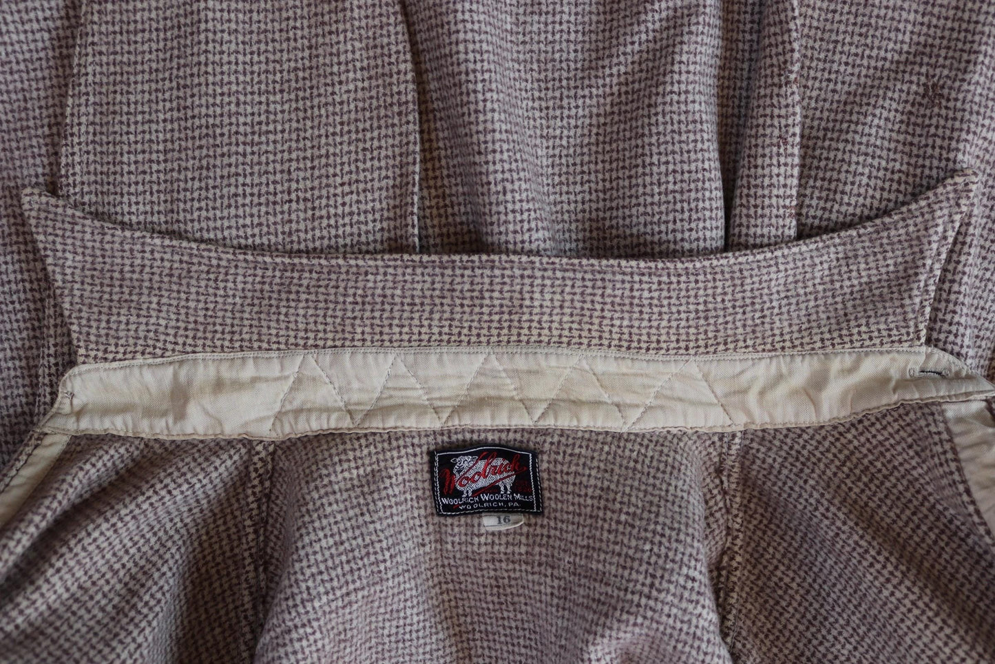 Vintage 1940s Woolrich shirt dogtooth brown hiking camping 42” chest