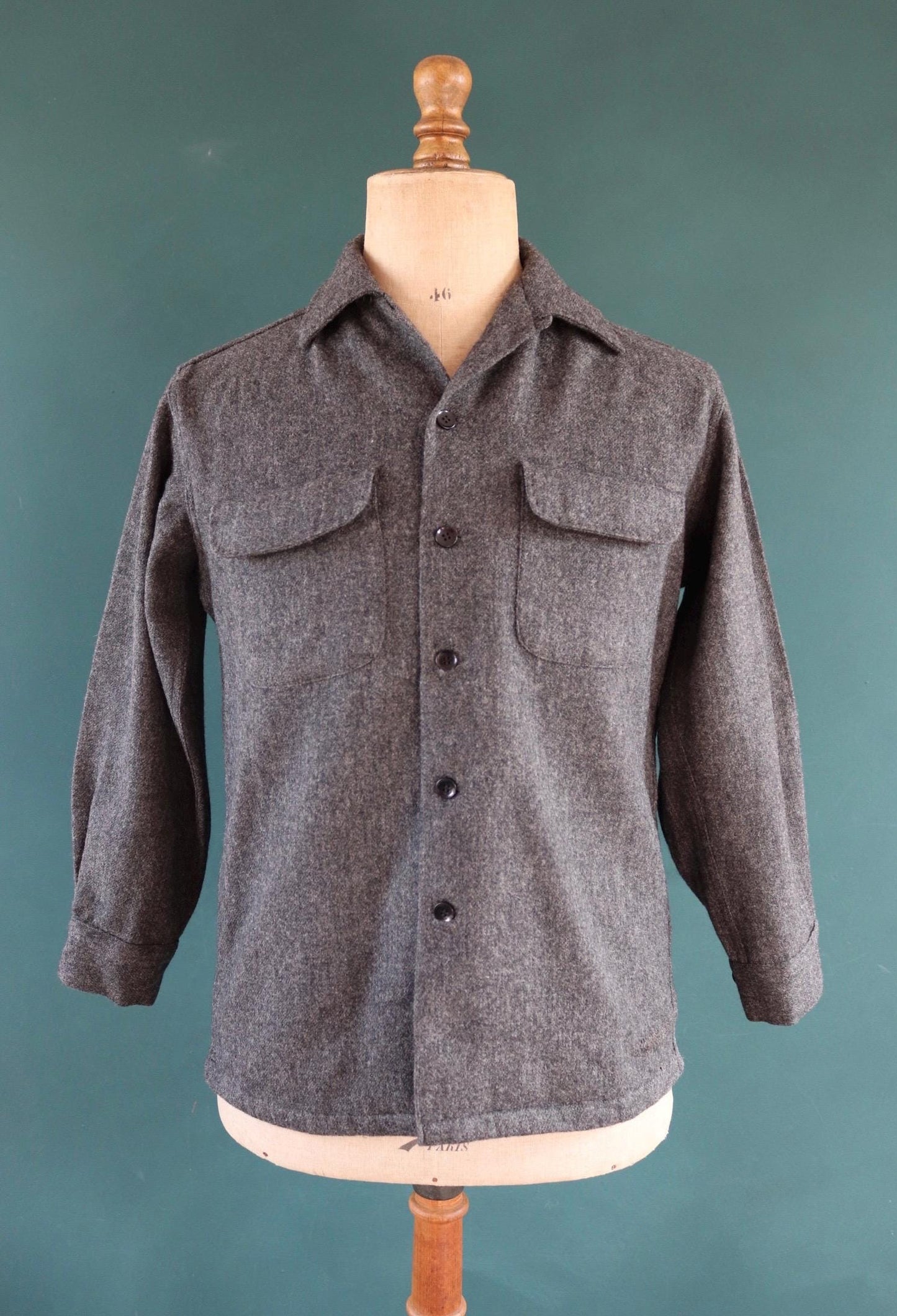 Vintage 1960s wool shirt McGregor loop collar plain grey hiking camping 42” chest