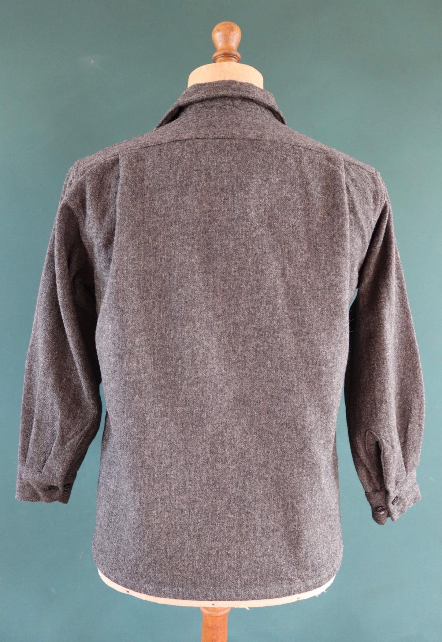 Vintage 1960s wool shirt McGregor loop collar plain grey hiking camping 42” chest