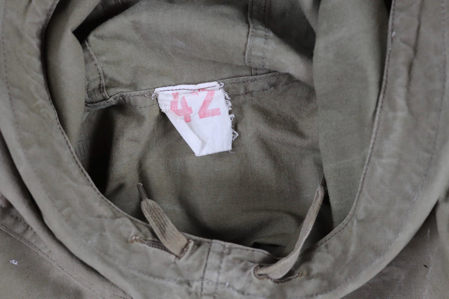 Vintage 1940s 50s French army smock - military anorak - M47 - 54” chest